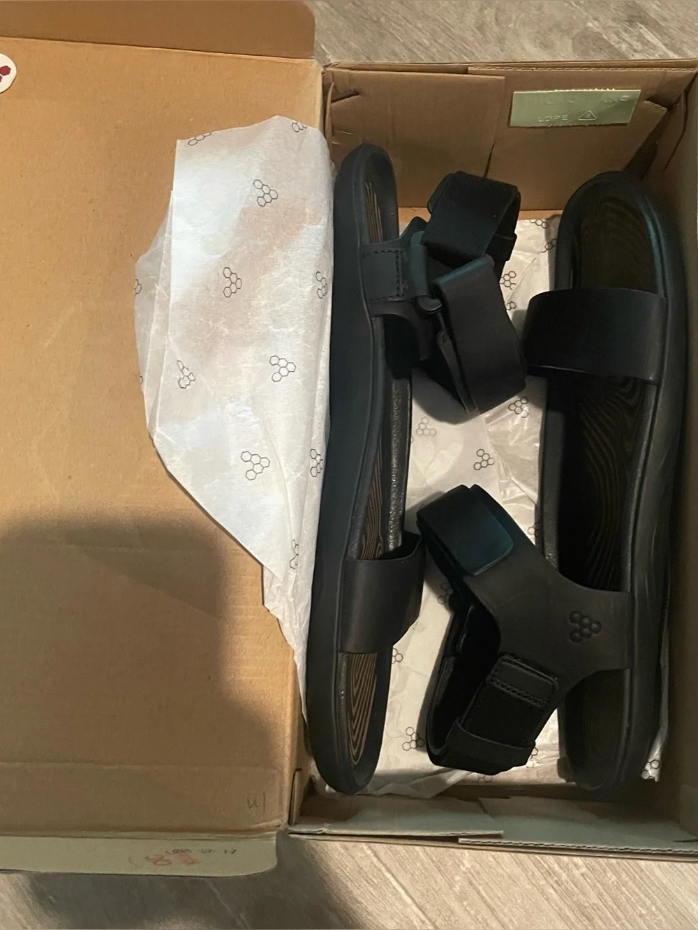 VivoBarefoot Sensus Yin Sandals Women's Black Obsidian EU 41/US 10 Like New